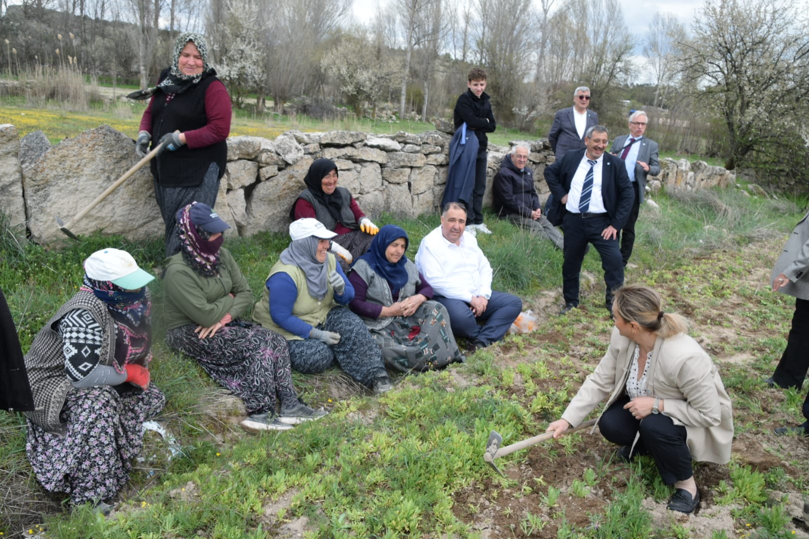 İYİ Parti Afyonkarahisar İl Başkanı Muhammet Mısırlıoğlu öncülüğünde gerçekleştirilen İhsaniye
