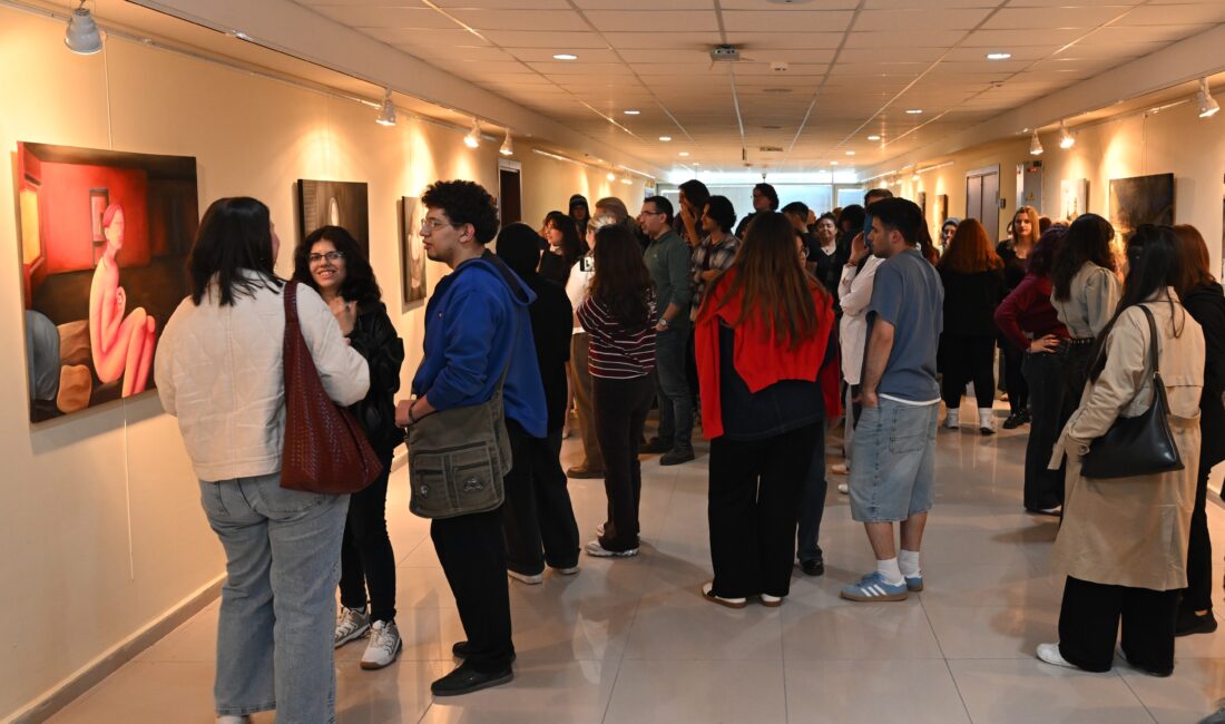 Afyon Kocatepe Üniversitesi Güzel Sanatlar Fakültesi (GSF) Resim Bölümü öğrencileri