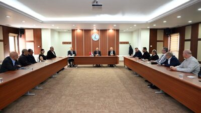 Afyon Kocatepe Üniversitesi (AKÜ) yönetimi ile kırmızı ve beyaz et