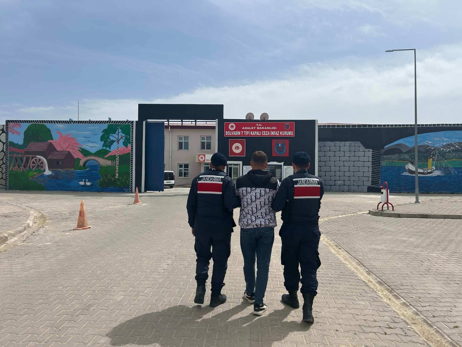 Afyonkarahisar İl Jandarma Komutanlığı ekiplerince son bir hafta içinde gerçekleştirilen