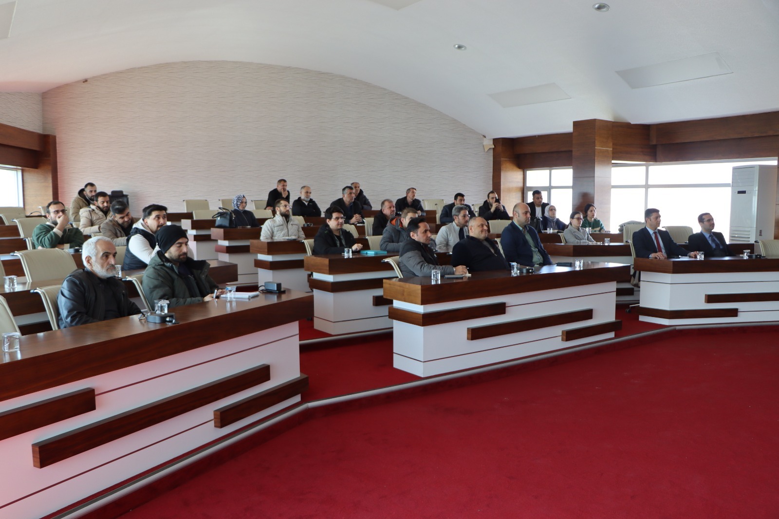 Afyonkarahisar’daki sanayicilere, şehirdeki sanayi tesislerinin rekabet gücünü artıracak KOSGEB destek