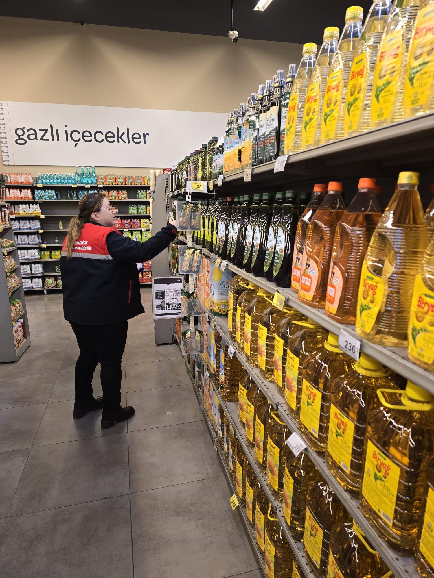 Afyonkarahisar'da Tarım Ürünleri Fiyat İzleme Sistemi (TÜFİS) çerçevesinde market ve