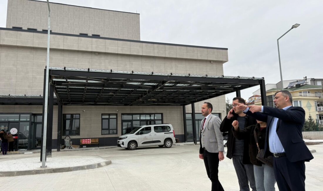 Emirdağ Belediye Başkanı Serkan Koyuncu, ilçenin en önemli sağlık yatırımlarından