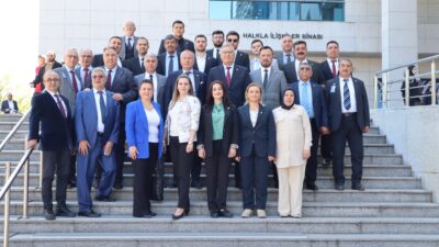 İYİ Parti Genel Başkan Yardımcısı Afyonkarahisar Milletvekili Hakan Şeref Olgun,