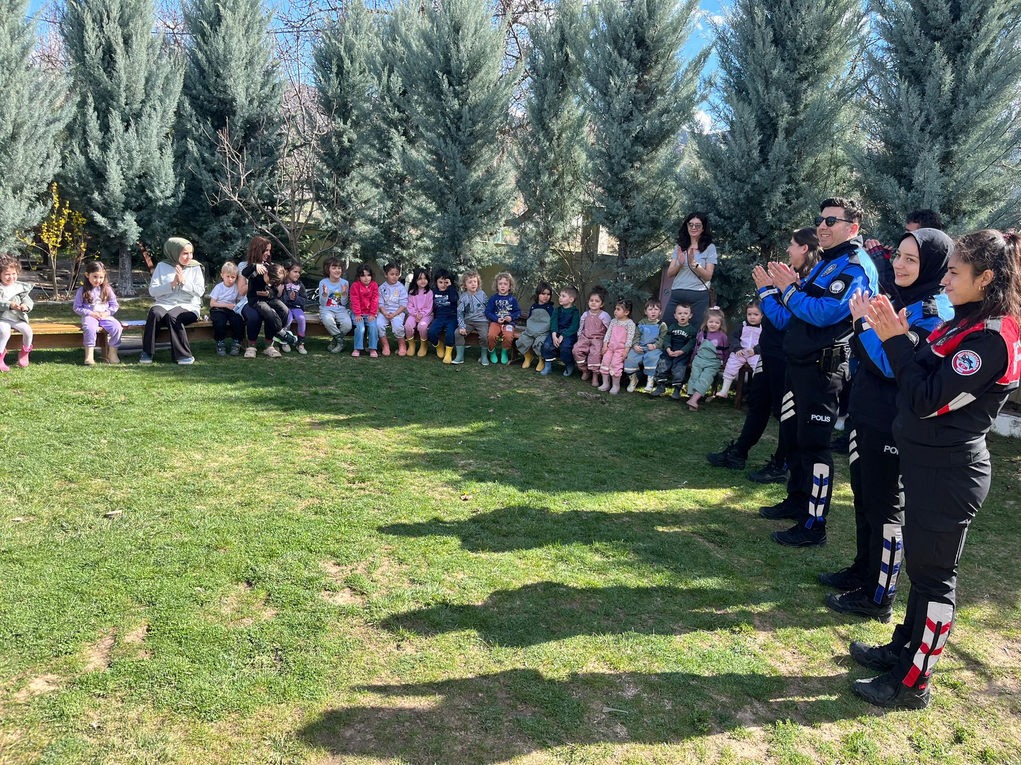 Afyonkarahisar’da Türk Polis Teşkilatı’nın 181. kuruluş yıl dönümü kapsamında düzenlenen