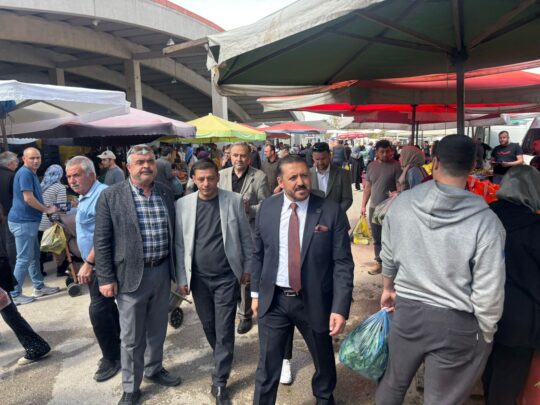 Anahtar Parti Afyonkarahisar İl Başkanlığı, kentte gerçekleştirdiği saha ziyaretlerinde esnaf