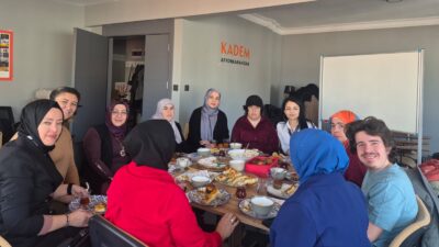 Kadın ve Demokrasi Vakfı (KADEM) Afyonkarahisar Temsilciliği, Beyazay Derneği iş