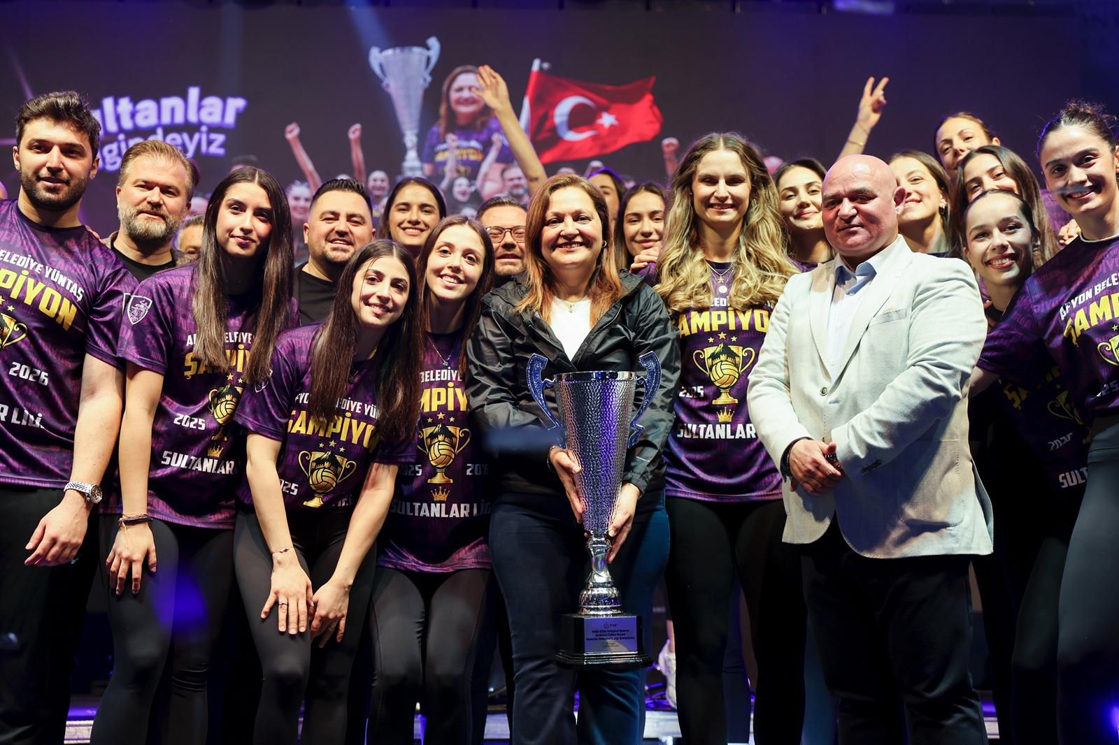 Afyonkarahisar Belediyesi Yüntaş Kadın Voleybol Takımı’mızın şampiyonluğu ve Sultanlar Ligi’ne