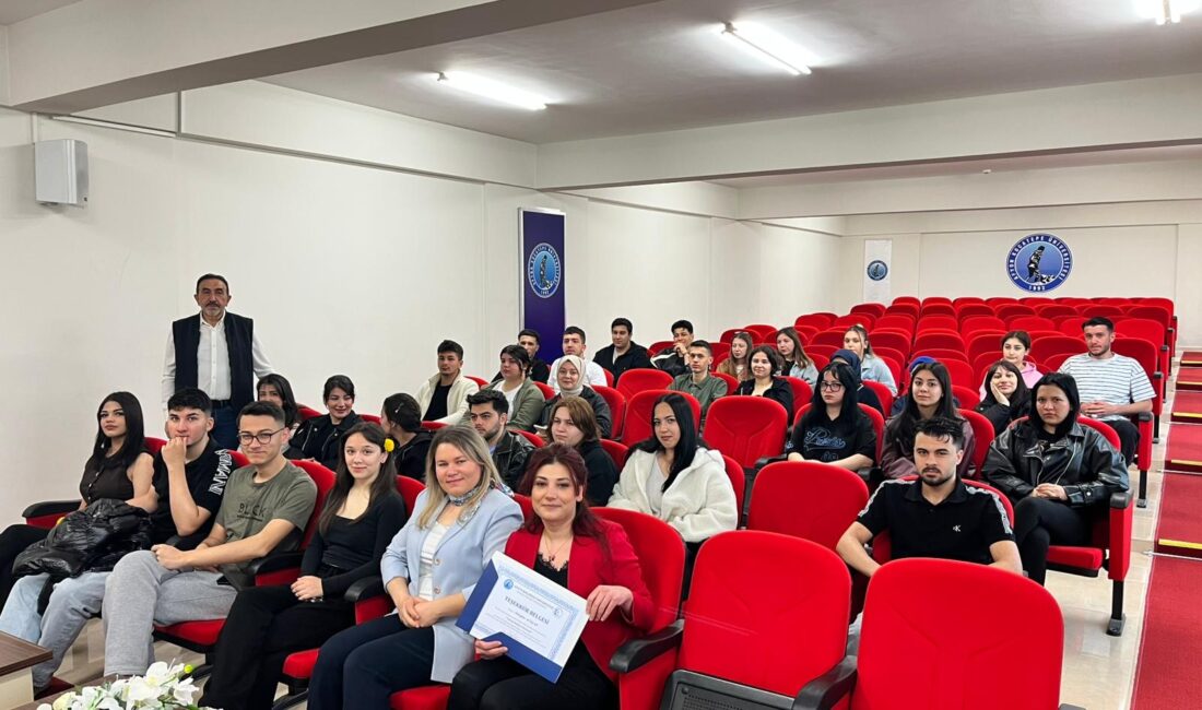 Afyon Kocatepe Üniversitesi (AKÜ) Sandıklı Meslek Yüksekokulunda (MYO) Turizm Haftası