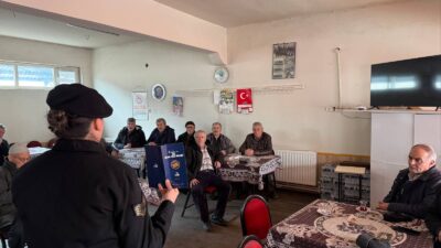 Afyonkarahisar İl Jandarma Komutanlığı ekipleri, Sandıklı ilçesinde gerçekleştirdiği faaliyetlerle hem