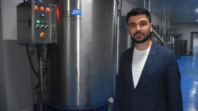 İstanbul’da bir çikolata fabrikasında işçi olarak çalışan 26 yaşındaki Resul