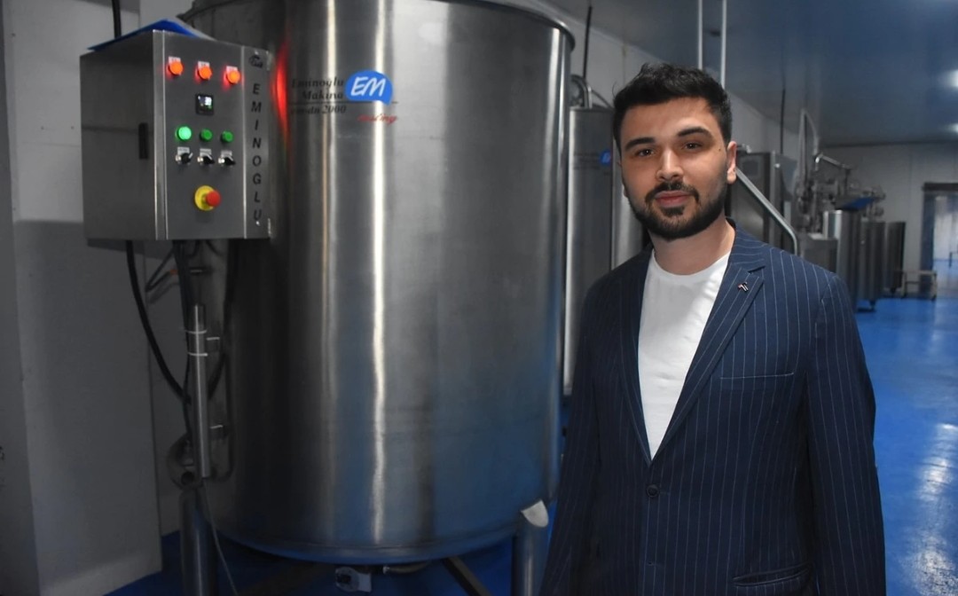 İstanbul’da bir çikolata fabrikasında işçi olarak çalışan 26 yaşındaki Resul