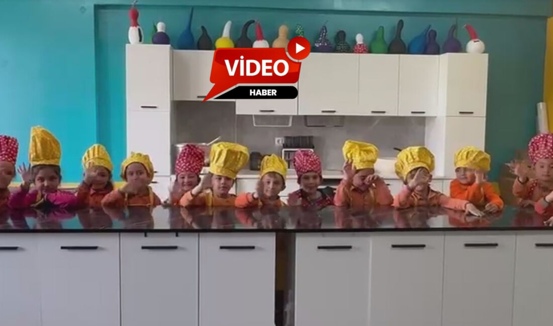 Afyonkarahisar’ın İscehisar ilçesi Karaağaç köyündeki Şehit Ahmet Kaplan İlkokulu, eğitimde