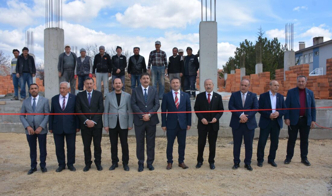 Milliyetçi Hareket Partisi Afyonkarahisar Milletvekili Mehmet Taytak, Bolvadin ilçesine bağlı