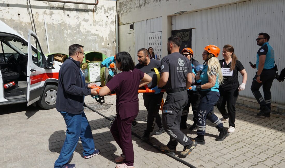 Şuhut Devlet Hastanesi’nde Hastane Afet Planı (HAP) kapsamında çok sayıda