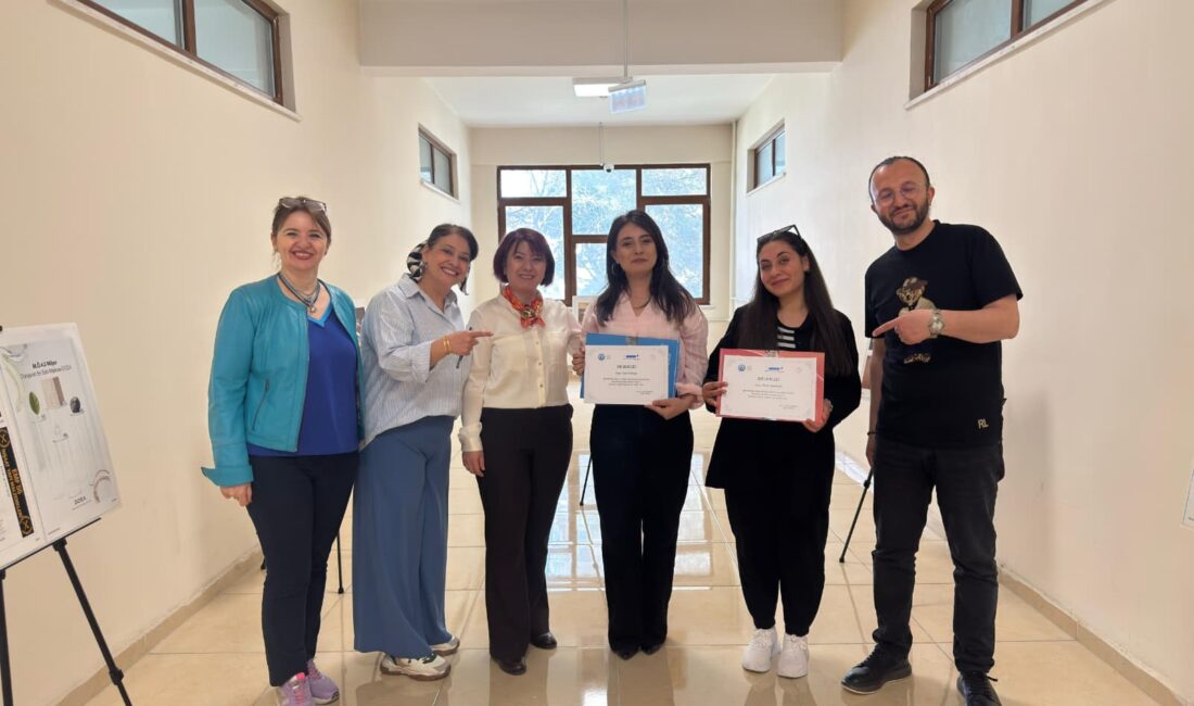 Afyon Kocatepe Üniversitesi Şuhut Meslek Yüksekokulu’nda düzenlenen Kariyer Günleri etkinlikleri