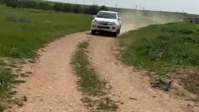 Şanlıurfa’nın Akçakale ilçesinde, sınır hattında insan kaçakçılığı yaptığı öne sürülen