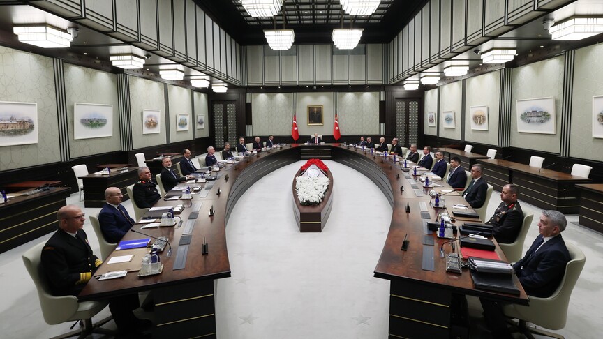 Milli Güvenlik Kurulu (MGK) bildirisinde, "Çevremizde yaşanan savaş, çatışma ve