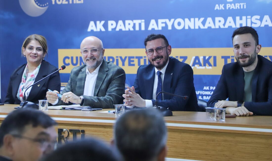 AK Parti Afyonkarahisar İl Başkanlığı binası konferans salonunda, Merkez İlçe