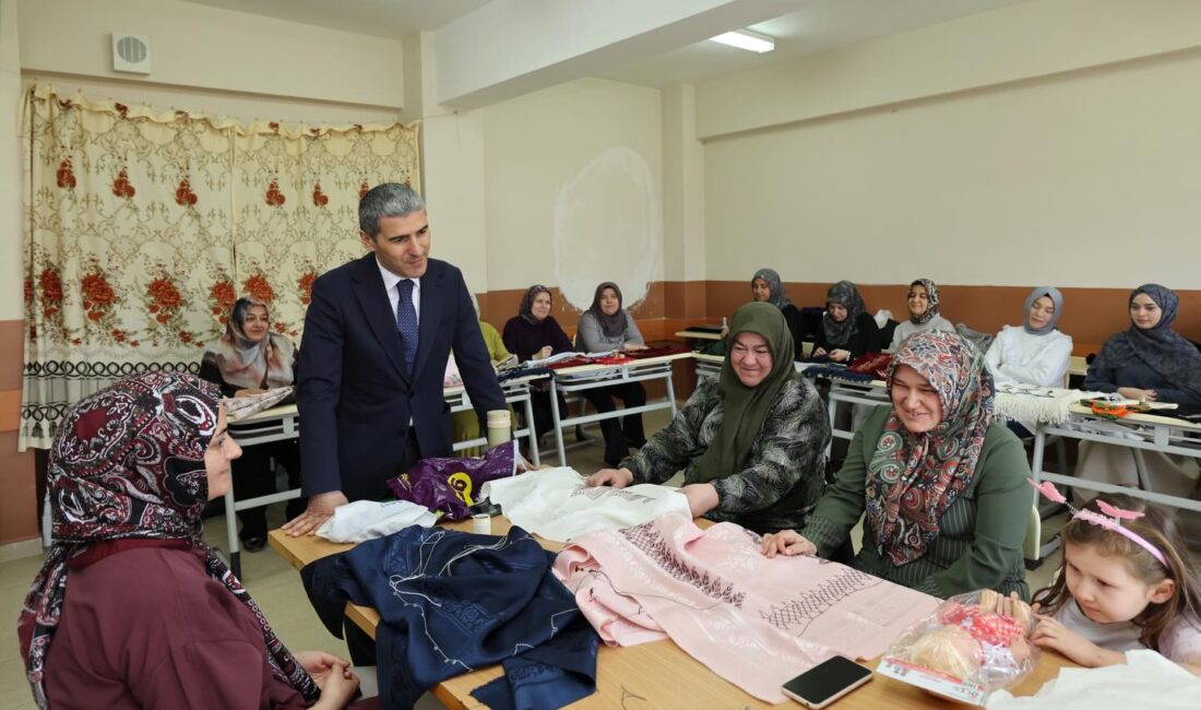 Afyonkarahisar Valisi Dr. Naci Aktaş, İhsaniye ilçesinde gerçekleştirdiği kapsamlı ziyaret