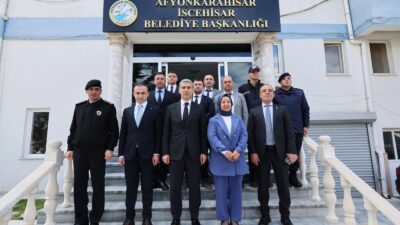 Afyonkarahisar Valisi Naci Aktaş, İscehisar ilçesinde bir dizi ziyaret gerçekleştirdi.