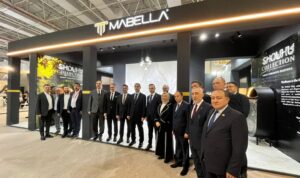 Marble İzmir Uluslararası Doğaltaş ve Mermer Fuarı’na katılan Afyonkarahisar Valisi