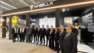 Marble İzmir Uluslararası Doğaltaş ve Mermer Fuarı’na katılan Afyonkarahisar Valisi