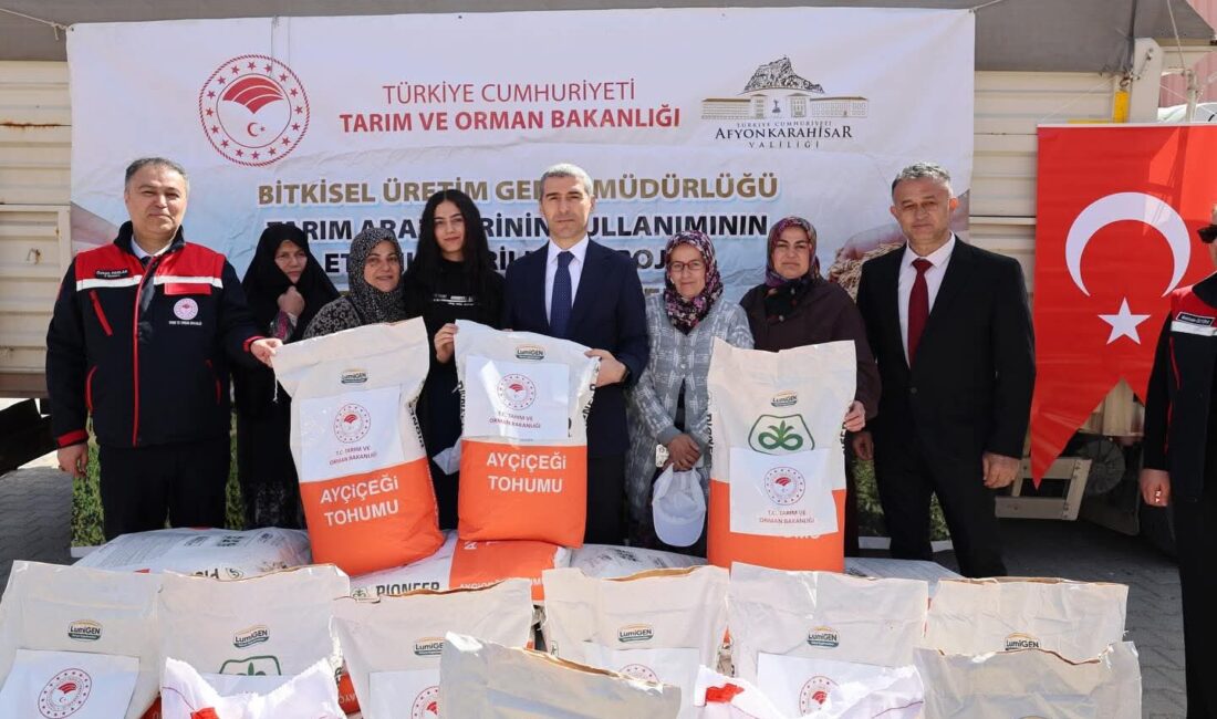 Afyonkarahisar’da tarımsal üretimi artırmaya yönelik önemli bir adım daha atıldı.