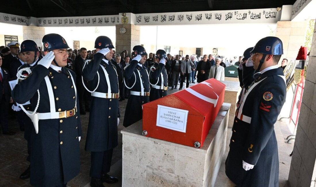 Afyonkarahisar’ın Evciler ilçesi nüfusuna kayıtlı Jandarma Astsubay Kıdemli Başçavuş Şahin