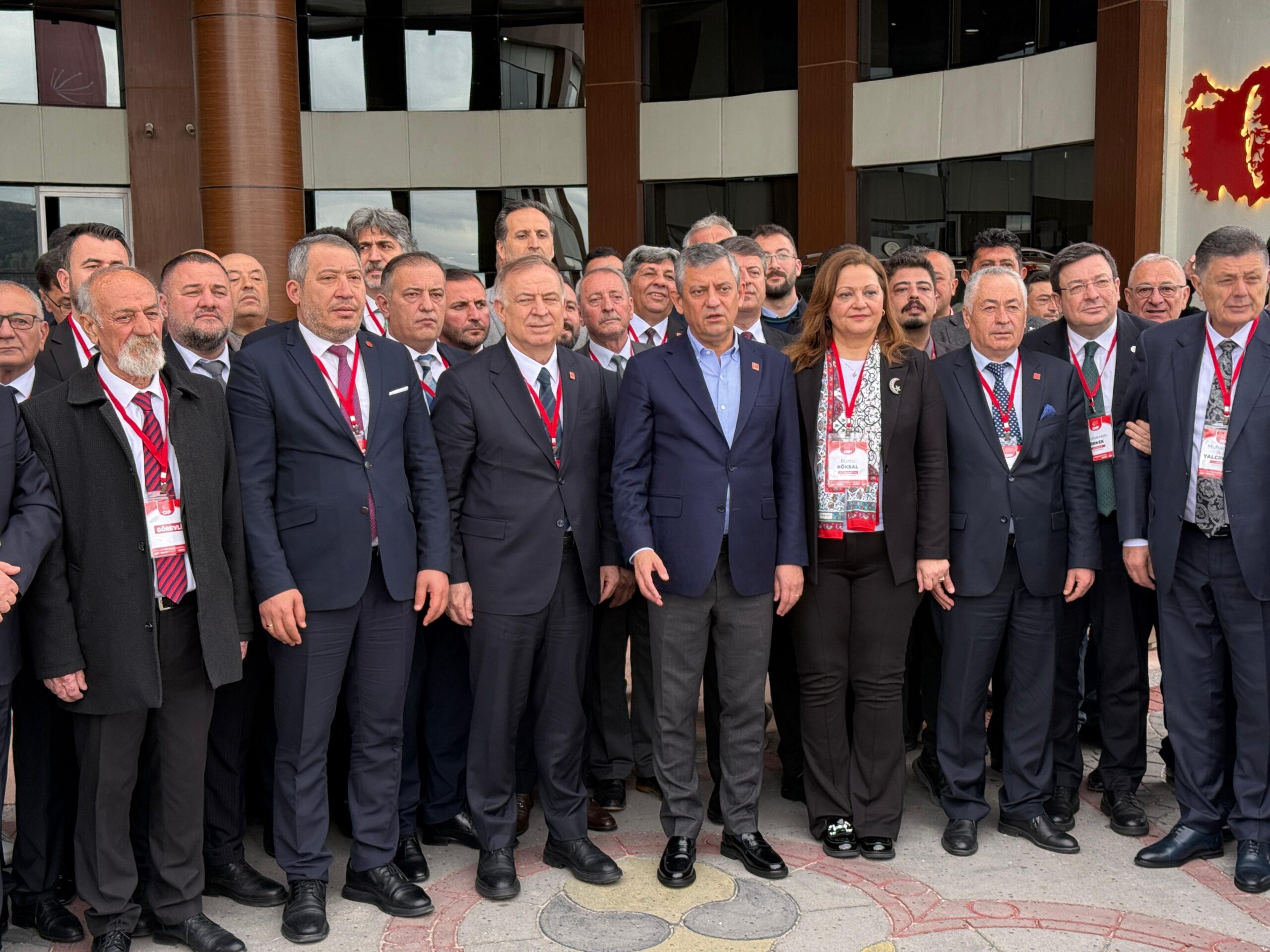 Cumhuriyet Halk Partisi (CHP) Genel Başkanı Özgür Özel, yerel yönetim