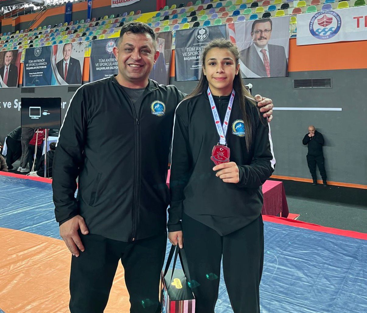 Afyonkarahisar’ın gururu Taşoluk Belediyespor Kulübü ve Afyon Gençlik Spor Kulübü