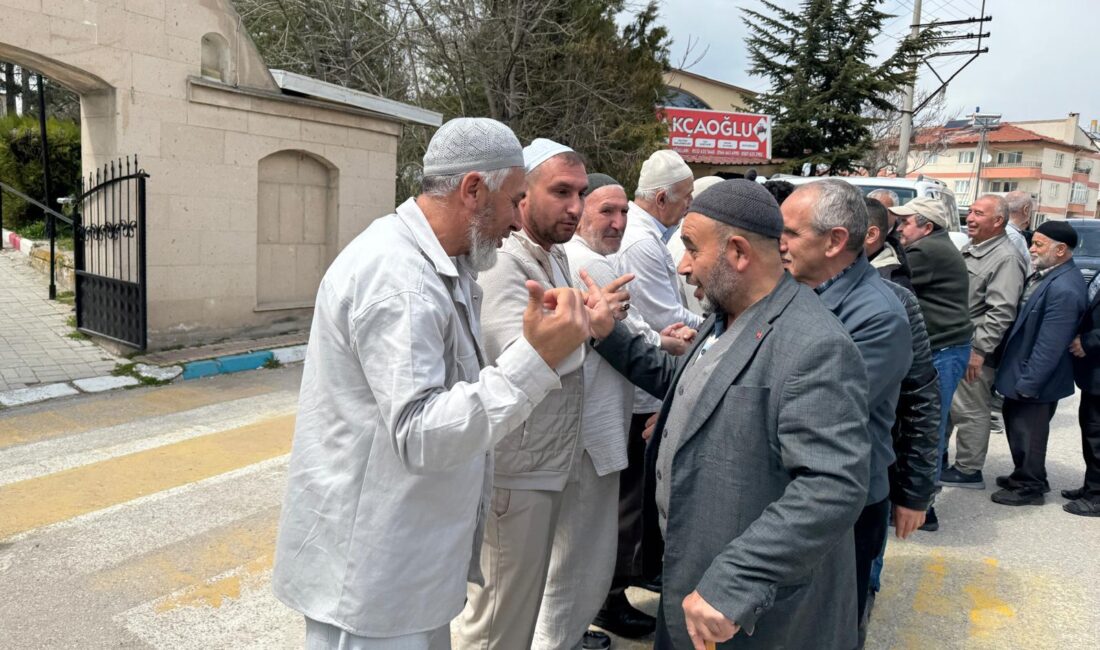 Afyonkarahisar’ın İhsaniye ilçesine bağlı Döğer beldesinde, bu yıl hac vazifesini