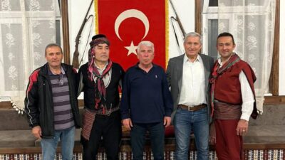 Afyonkarahisar’ın köklü kültürel miraslarından biri olan yarenlik geleneği, Sandıklı’da düzenlenen