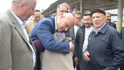 TBMM İYİ Parti Grup Başkanvekili Balıkesir Milletvekili Turhan Çömez, İYİ