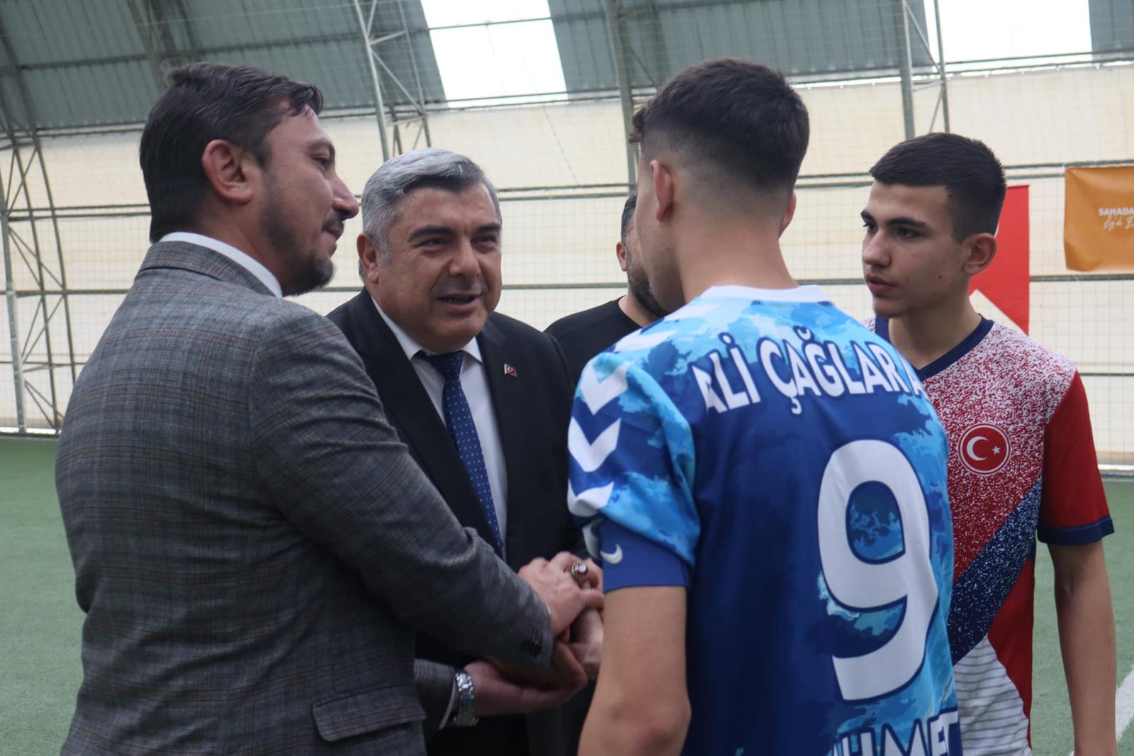 TÜGVA Afyonkarahisar Lise Koordinatörlüğü tarafından düzenlenen ve gençlerin yoğun ilgi