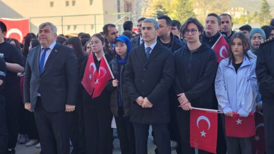 Afyonkarahisar Valisi Dr. Naci Aktaş, eğitim camiasını yasa boğan üzücü
