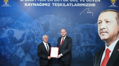 Afyonkarahisar’ın Evciler ilçesinde, AK Parti teşkilatında görev değişikliğine gidildi. Geçtiğimiz