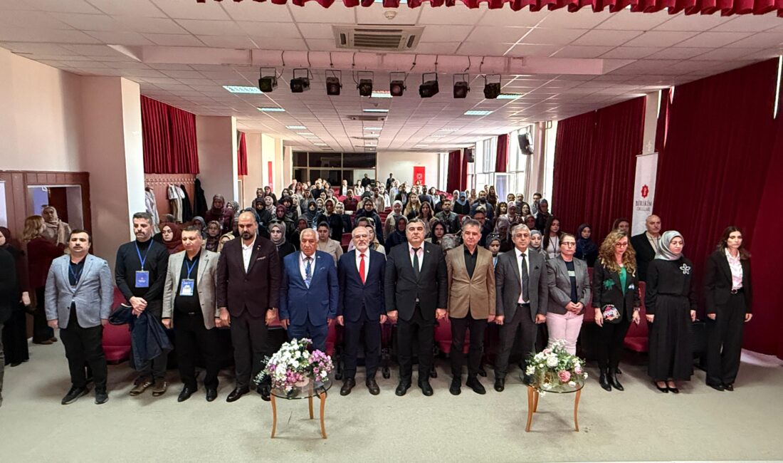 Afyon Kocatepe Üniversitesi Eğitim Fakültesinde düzenlenen Afyon I. PDR Zirvesi,