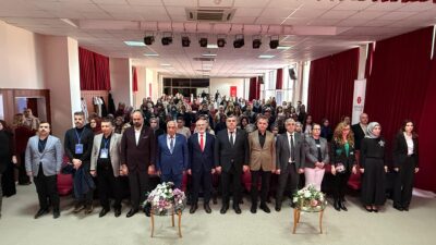 Afyon Kocatepe Üniversitesi Eğitim Fakültesinde düzenlenen Afyon I. PDR Zirvesi,