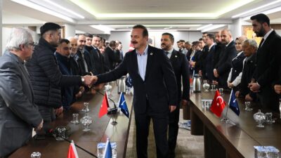 Anahtar Parti Genel Başkanı Ağıralioğlu Afyonkarahisar’da vatandaşlarla buluşacak. Yavuz Ağıralioğlu,