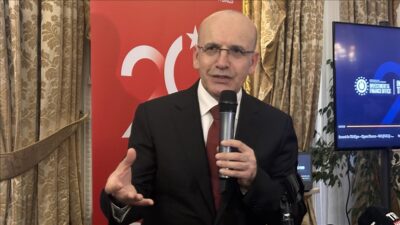 Hazine ve Maliye Bakanı Mehmet Şimşek, Orta Doğu'daki savaşın tedarik