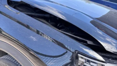 Kocaeli'de yaşayan Recep Erdem, kızının düğününde gelin arabası yapmak amacıyla