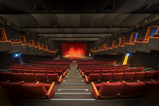 Sinemalarda bu hafta (17-22-23 Nisan tarihlerinde) 11 film vizyona giriyor.