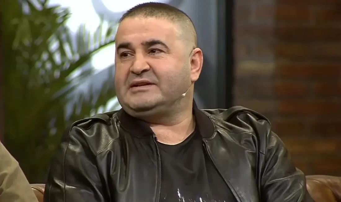 Türk komedi dünyasının en sevilen simalarından biri olan Şafak Sezer,