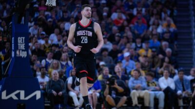 Amerikan Basketbol Ligi'nde (NBA) Houston Rockets, milli oyuncu Alperen Şengün'ün