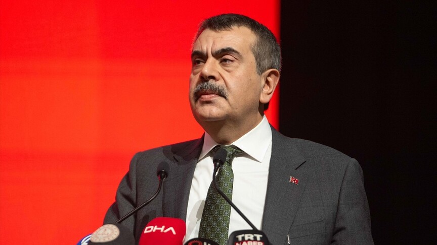 Milli Eğitim Bakanı Tekin, "Çocuklarımızı, bu imkanlarla dünyanın en büyük