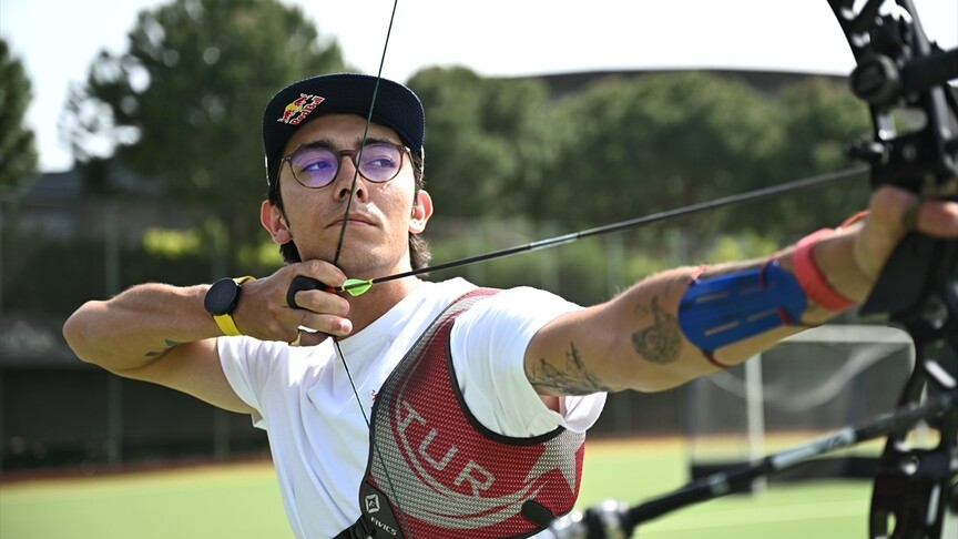 Olimpiyat, dünya ve Avrupa şampiyonu milli okçu Mete Gazoz, "Bu