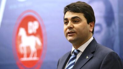 Demokrat Parti Genel Başkanı Gültekin Uysal, hayatını kaybeden eski TBMM