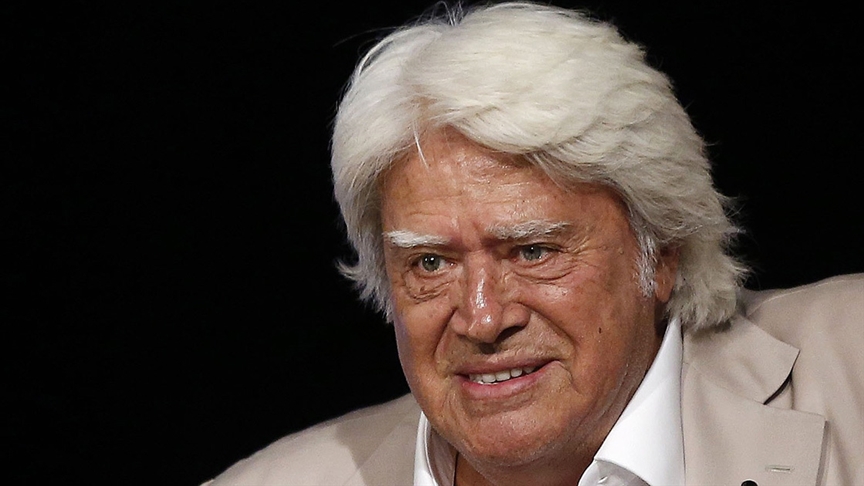 Türkiye’nin modernleşme sancıları çektiği yıllarda, Anadolu’nun kalbinden, Eskişehir’in tozlu köylerinden