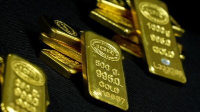 Altının ons fiyatı, ABD Başkanı Donald Trump’ın ülkesi ile İran